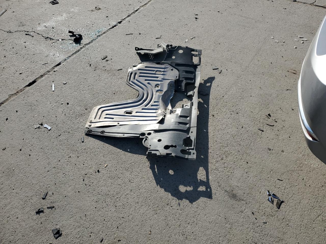2017 Honda Accord VIN 1HGCR2F55HA101110 Copart auction photo, front end / side damage thumbnail 12