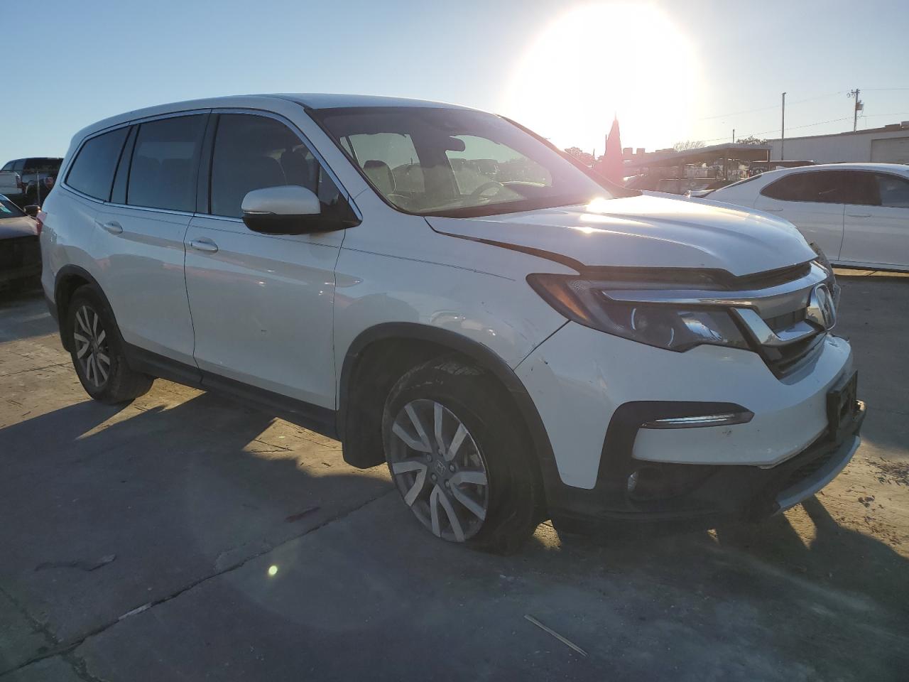 2021 Honda Pilot VIN 5FNYF5H33MB029870 Copart auction photo, front end damage thumbnail 4
