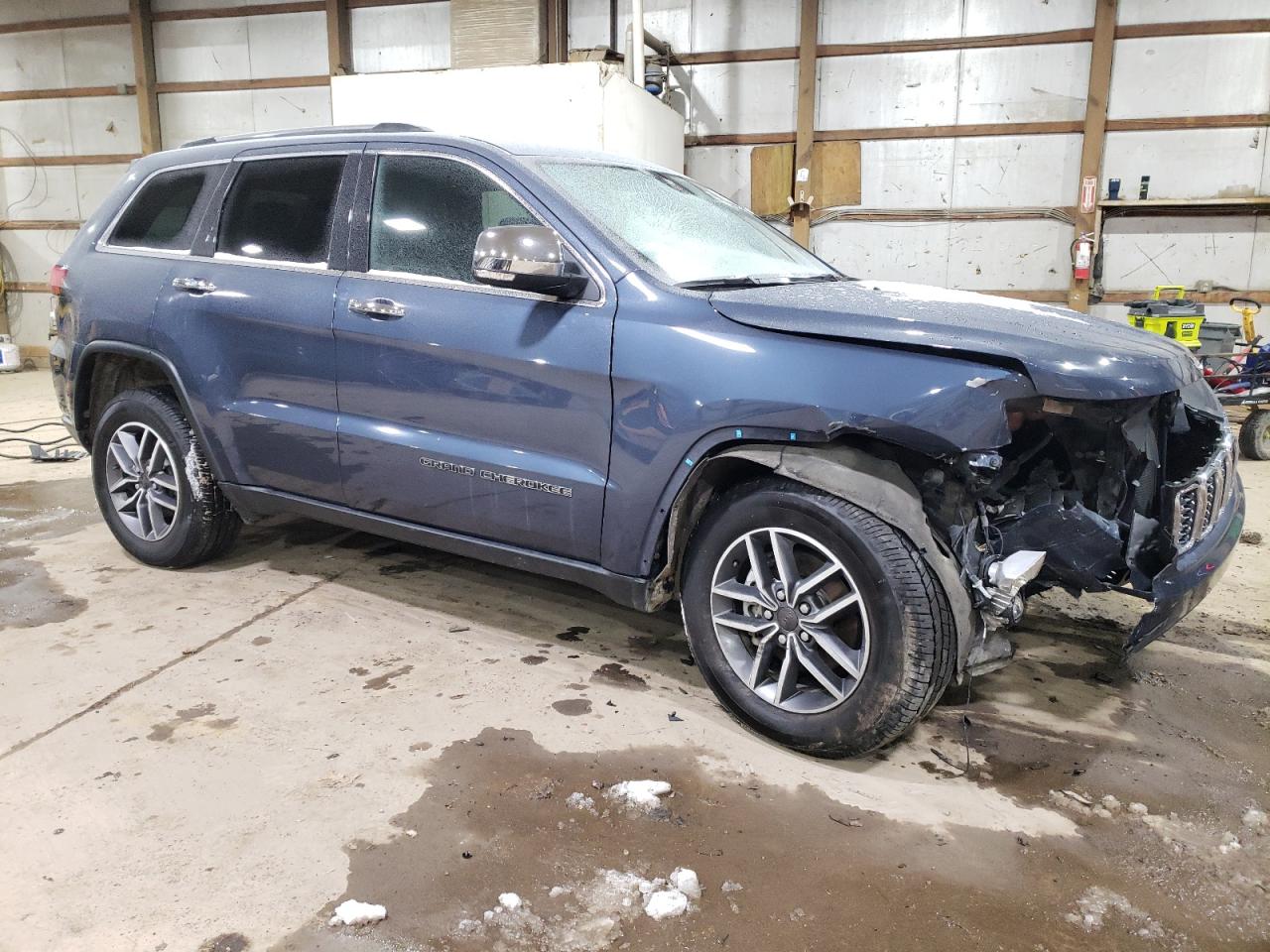 2020 Jeep Grand Cherokee VIN 1C4RJFBG7LC332179 Copart auction photo, front end / undercarriage damage thumbnail 4
