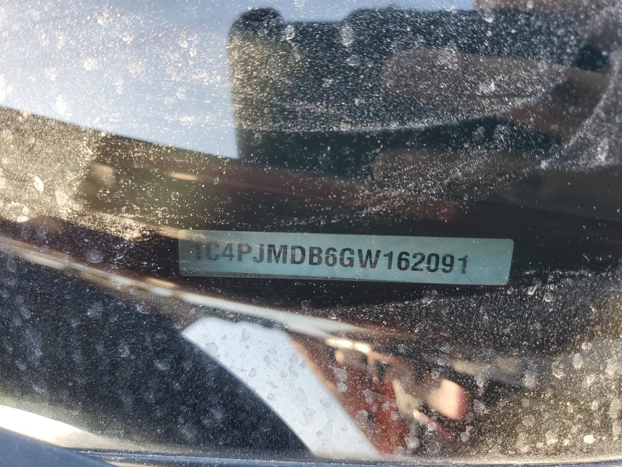 2016 Jeep Grand Cherokee VIN 1C4PJMDB6GW162091 Copart auction photo, front end / side damage thumbnail 14