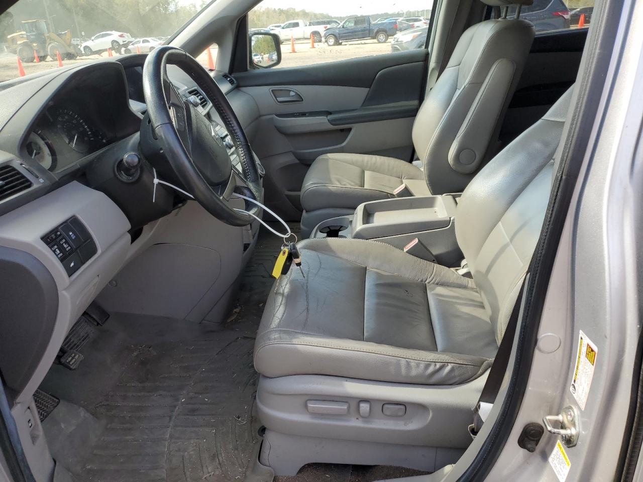2013 Honda Odyssey VIN 5FNRL5H62DB043735 Copart auction photo, front end damage thumbnail 7