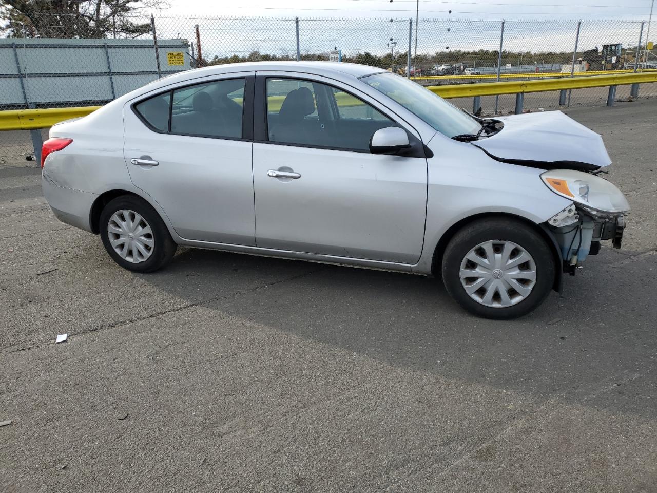 2012 Nissan Versa VIN 3N1CN7AP9CL814418 Copart auction photo, front end / minor dent/scratches damage thumbnail 4