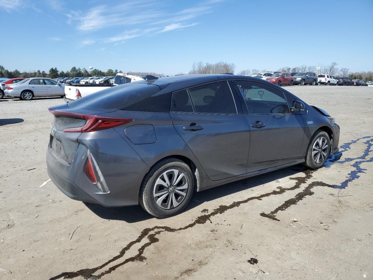 2017 Toyota Prius VIN JTDKARFP2H3004060 Copart auction photo, front end damage thumbnail 3