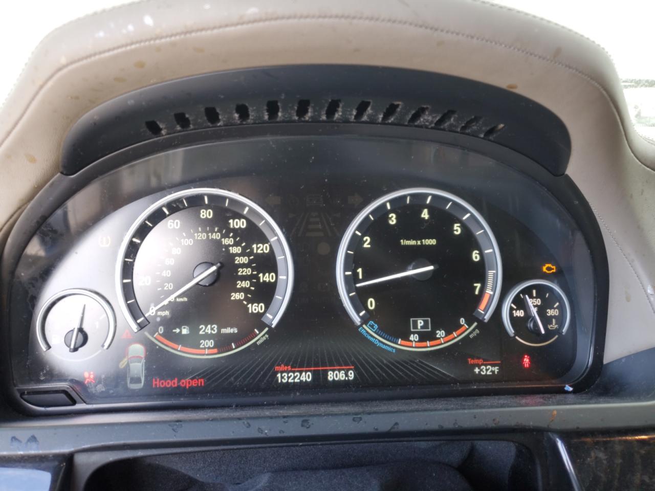 2013 BMW 7er VIN WBAYE8C55DD133245 Copart auction photo, front end damage thumbnail 9
