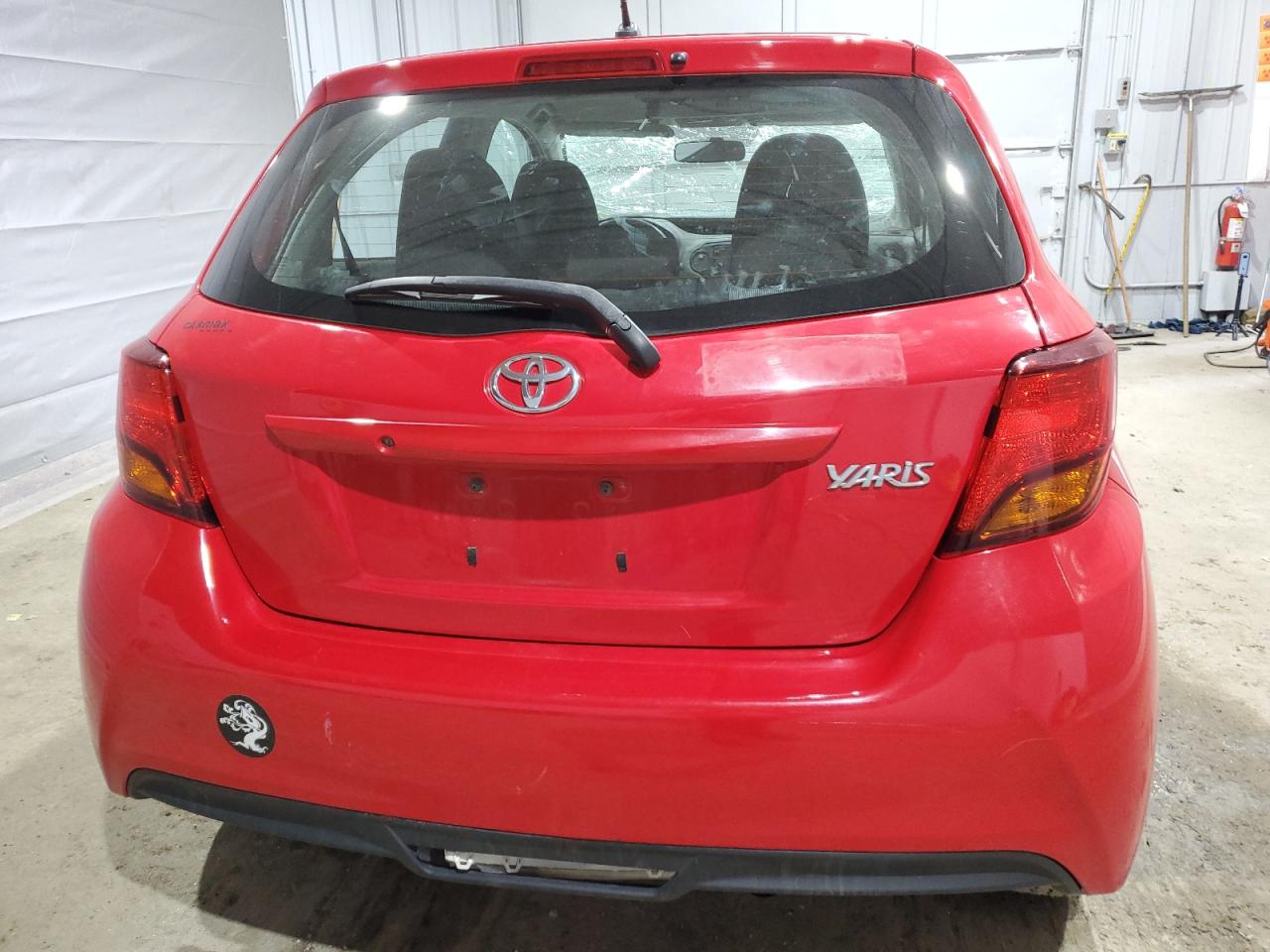 2015 Toyota Yaris VIN VNKKTUD35FA024915 Copart auction photo, top/roof damage thumbnail 6