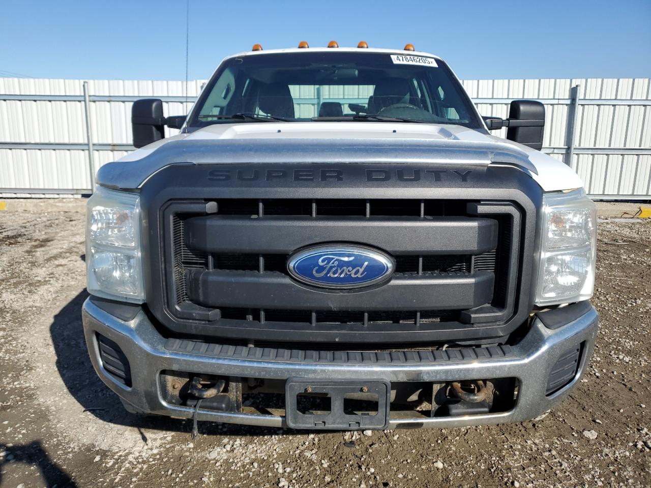 2011 Ford F350 VIN 1FT8W3BT0BEA00595 Copart auction photo, rear end / mechanical damage thumbnail 5