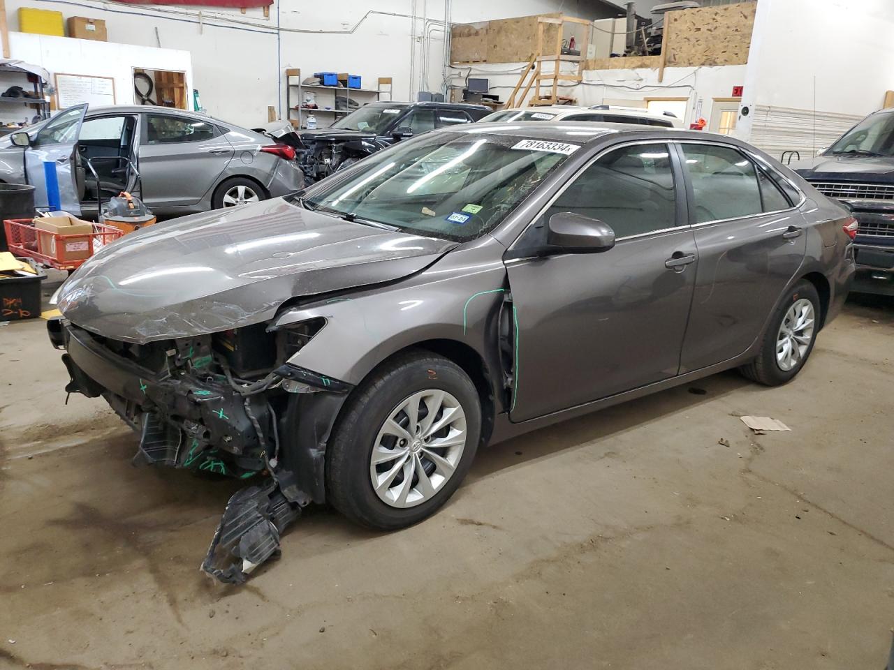 2016 Toyota Camry VIN 4T4BF1FK7GR560625