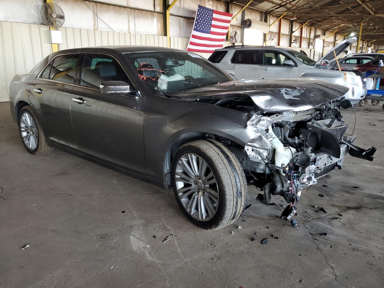 2011 Chrysler 300 VIN 2C3CA6CT6BH592364 Copart auction photo, front end damage thumbnail 4
