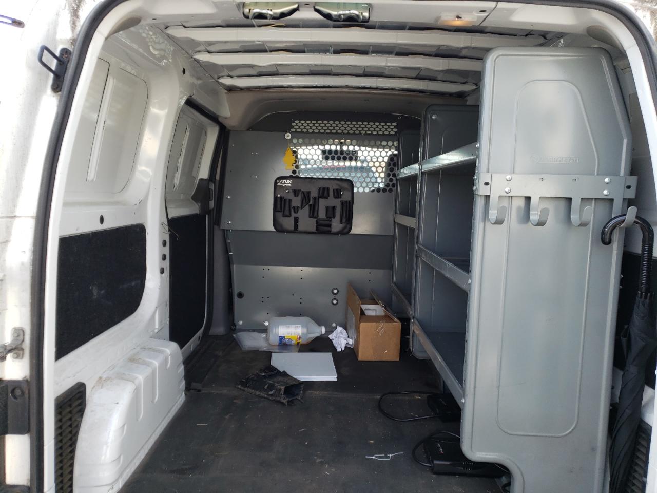 2016 Nissan NV VIN 3N6CM0KN1GK696071 Copart auction photo, front end / side damage thumbnail 10