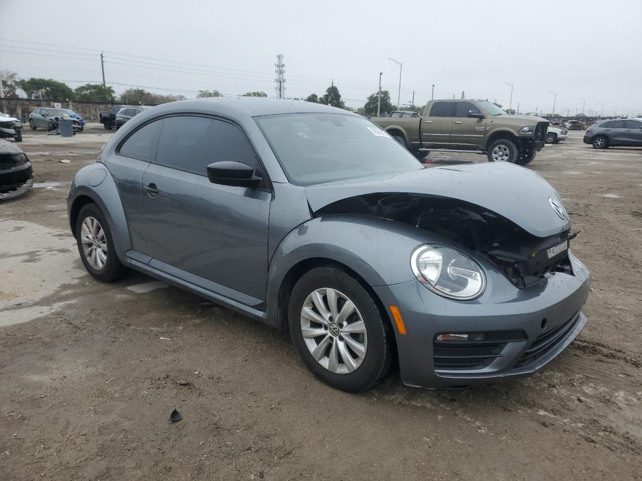 2017 Volkswagen Beetle VIN 3VWF17AT2HM616054 Copart auction photo, front end damage thumbnail 4