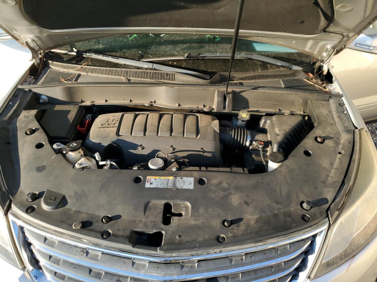 2016 Chevrolet Traverse VIN 1GNKRHKD0GJ267728 Copart auction photo, top/roof / minor dent/scratches damage thumbnail 12
