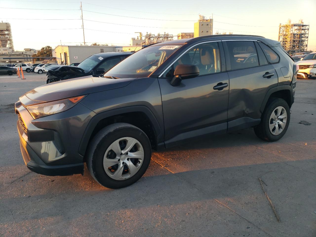 2020 Toyota RAV 4 VIN 2T3H1RFV2LC056028