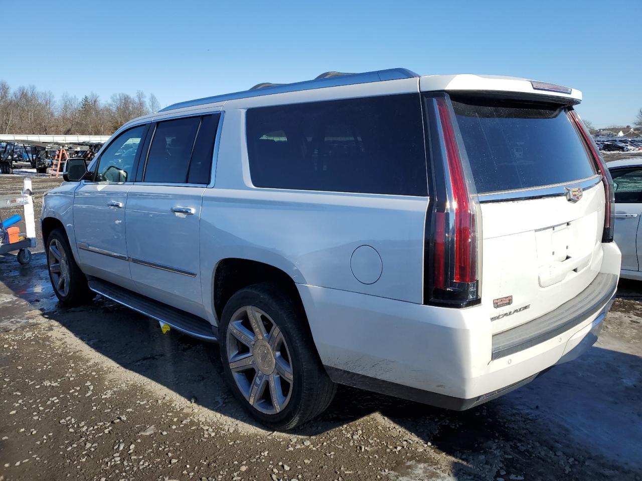 2016 Cadillac Escalade VIN 1GYS4JKJ4GR196887 Copart auction photo, minor dent/scratches damage thumbnail 2