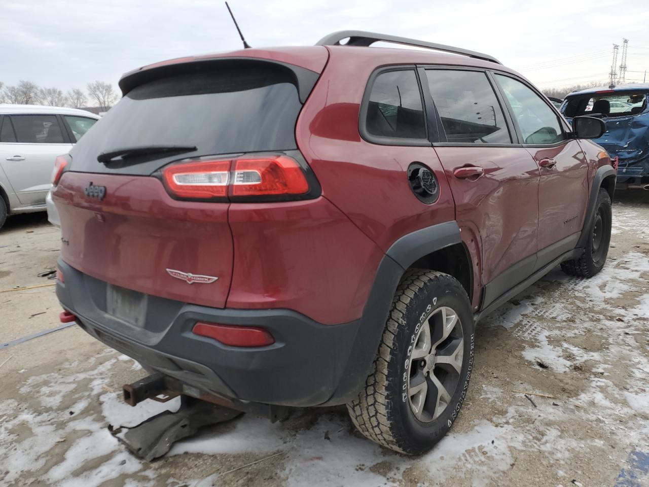 2015 Jeep Cherokee VIN 1C4PJMBSXFW786638 Copart auction photo, front end / side damage thumbnail 3
