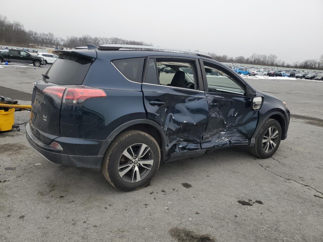 2017 Toyota RAV 4 VIN JTMRFREV7HJ707732 Copart auction photo, side damage thumbnail 3