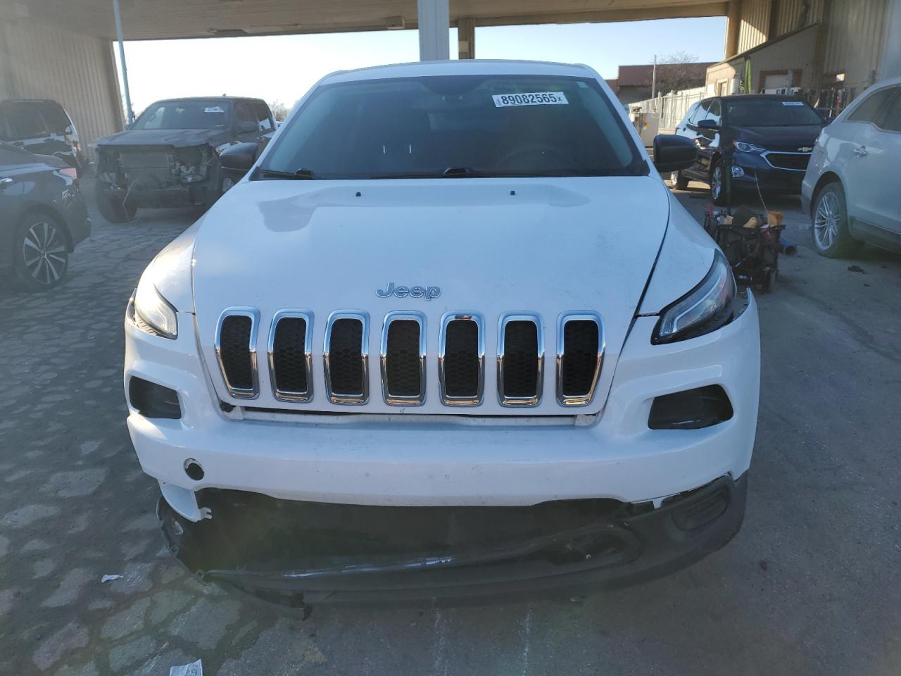 2014 Jeep Grand Cherokee VIN 1C4PJLAB1EW241342 Copart auction photo, front end damage thumbnail 5