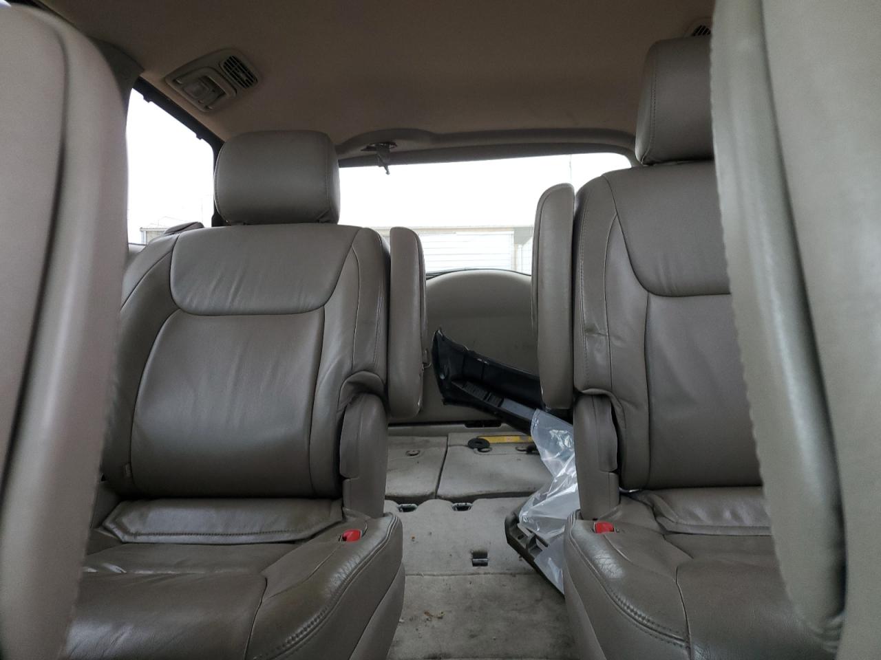 2004 Toyota Sienna VIN 5TDBA22C34S027043 Copart auction photo, mechanical damage thumbnail 10