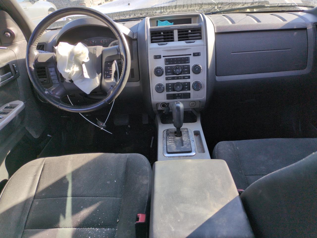 2009 Ford Escape VIN 1FMCU93G19KB70010 Copart auction photo, front end damage thumbnail 8