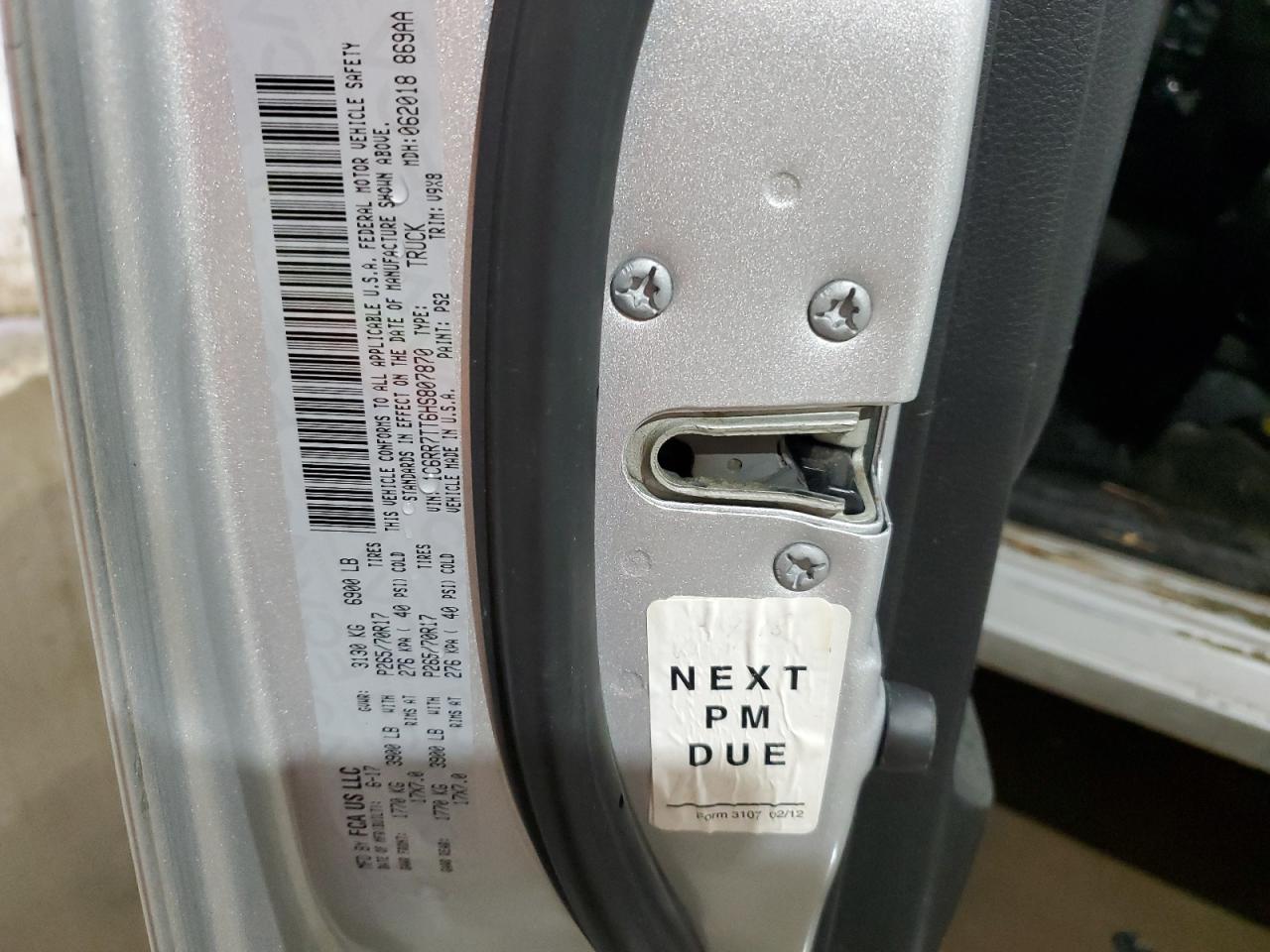 2017 RAM 1500 VIN 1C6RR7TT6HS807870 Copart auction photo, front end damage thumbnail 13