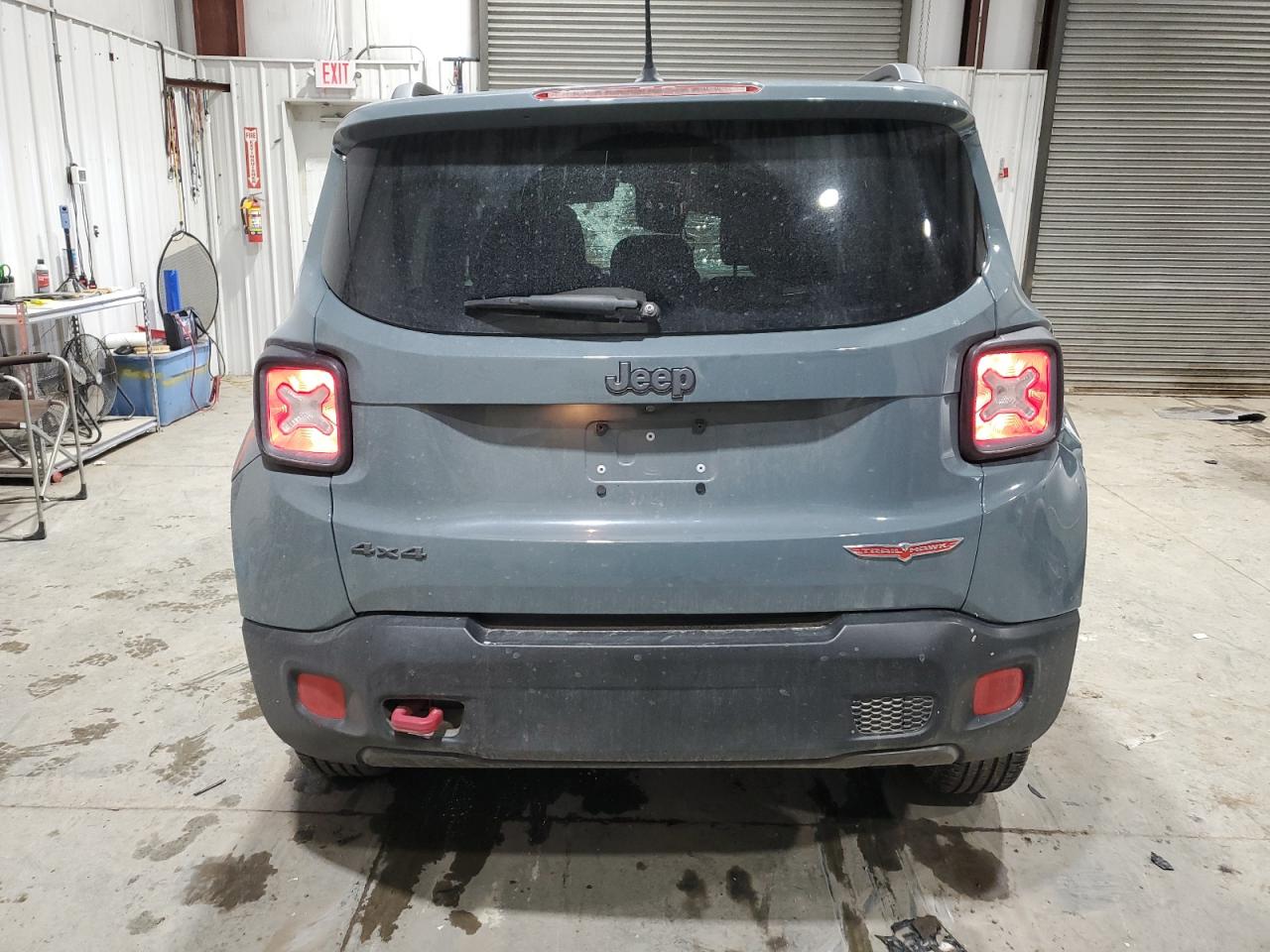 2016 Jeep Renegade VIN ZACCJBCT6GPE26680 Copart auction photo, rollover damage thumbnail 6