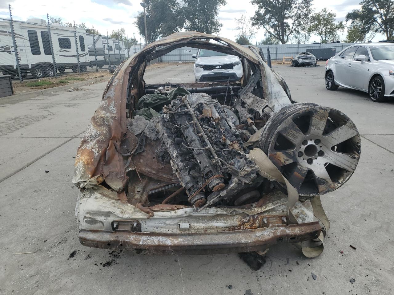 2010 BMW 3er VIN WBAPM7C52AE192171 Copart auction photo, burn / missing/altered vin damage thumbnail 6