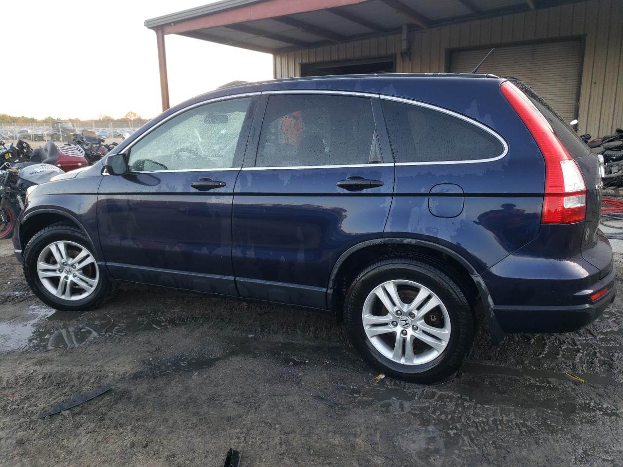 2011 Honda CR-V VIN JHLRE4H58BC001496 Copart auction photo, front end / minor dent/scratches damage thumbnail 2
