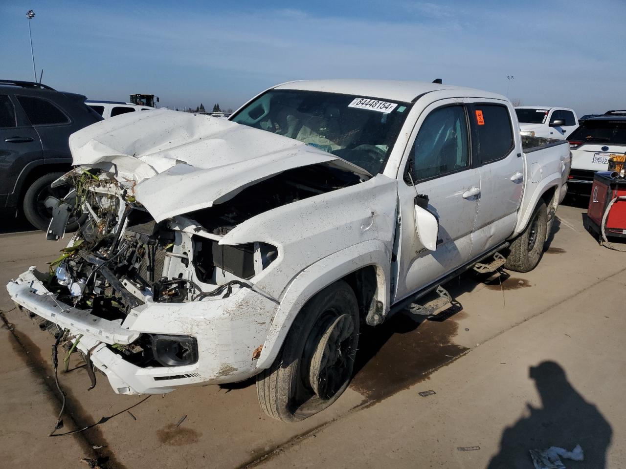 2022 Toyota Tacoma VIN 3TMAZ5CN0NM165517 - Copart auction photo