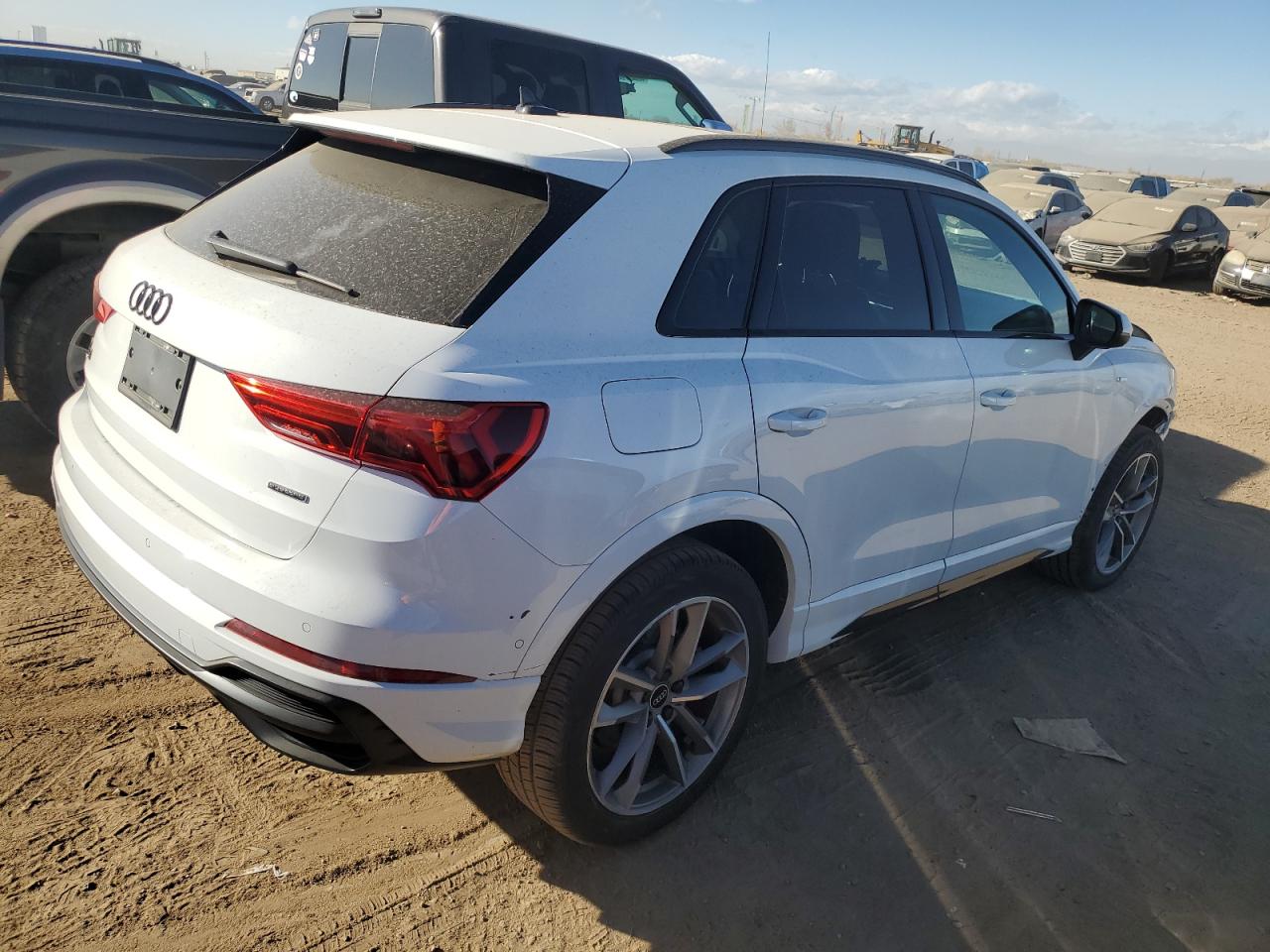 2021 Audi Q3 VIN WA1EECF33M1130844 Copart auction photo, front end damage thumbnail 3