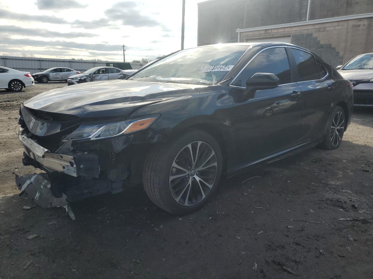 2019 Toyota Camry VIN 4T1B11HK3KU770282