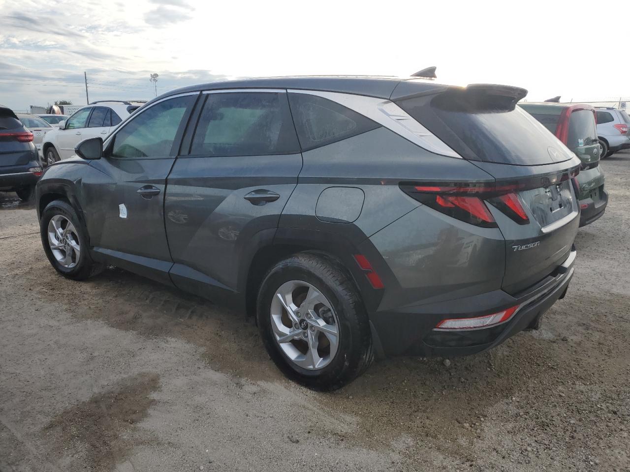 2022 Hyundai Tucson VIN 5NMJA3AE3NH120489 Copart auction photo, water/flood damage thumbnail 2
