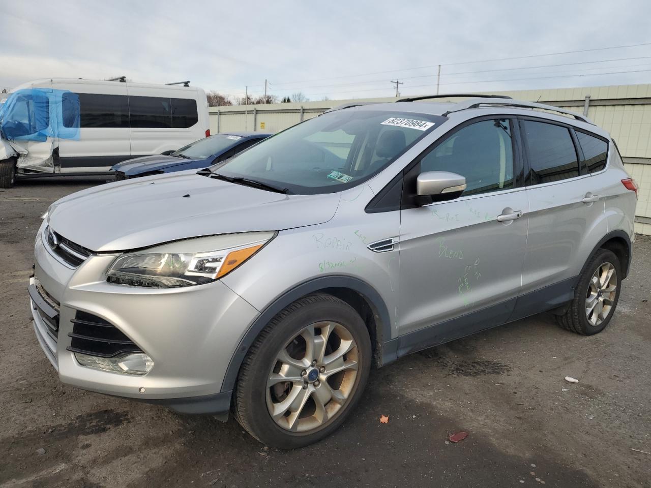 2014 Ford Escape VIN 1FMCU9J90EUD35323 Copart auction photo, front end damage thumbnail 2