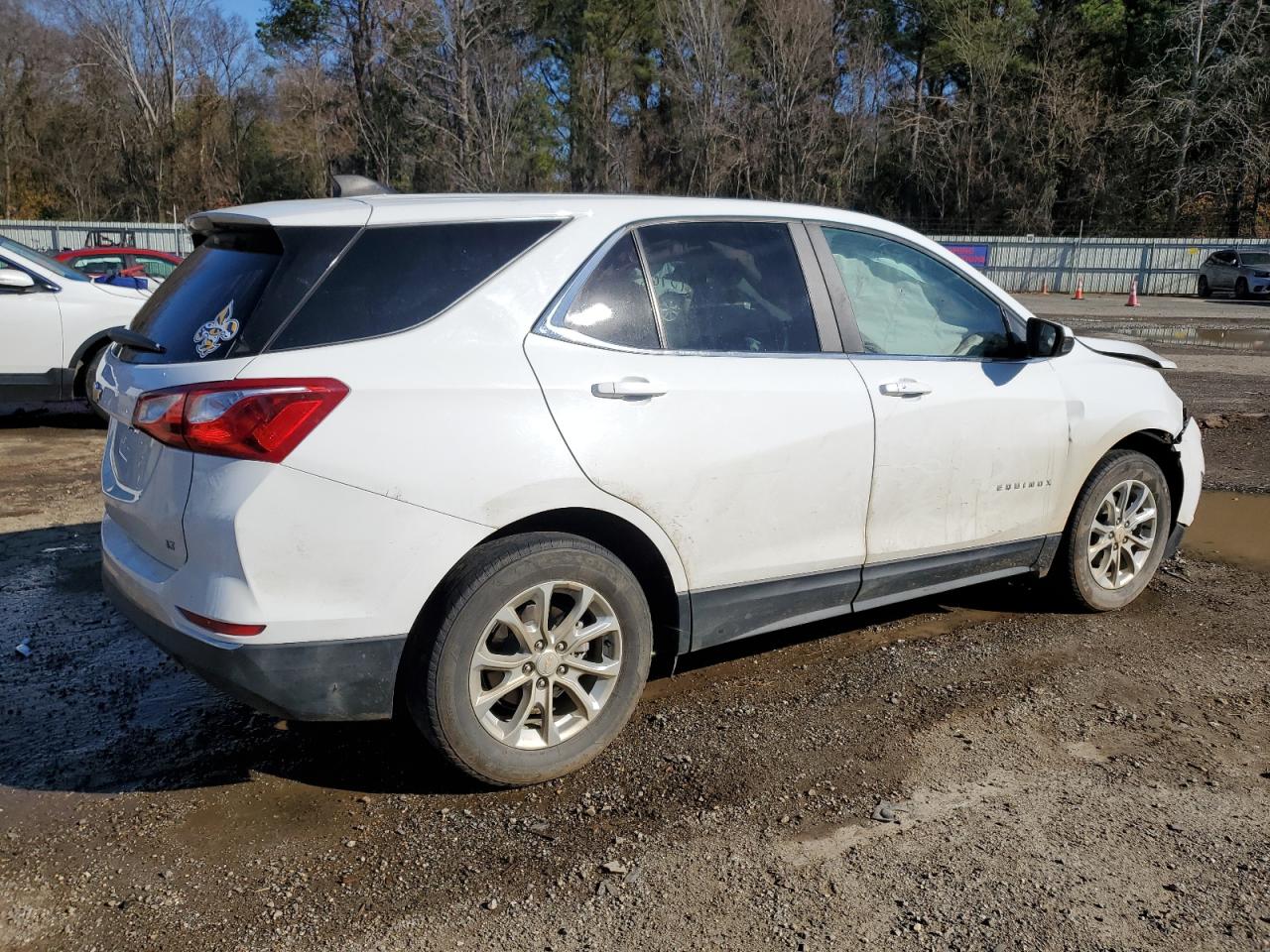2021 Chevrolet Equinox VIN 2GNAXKEV4M6127807 Copart auction photo, front end damage thumbnail 3