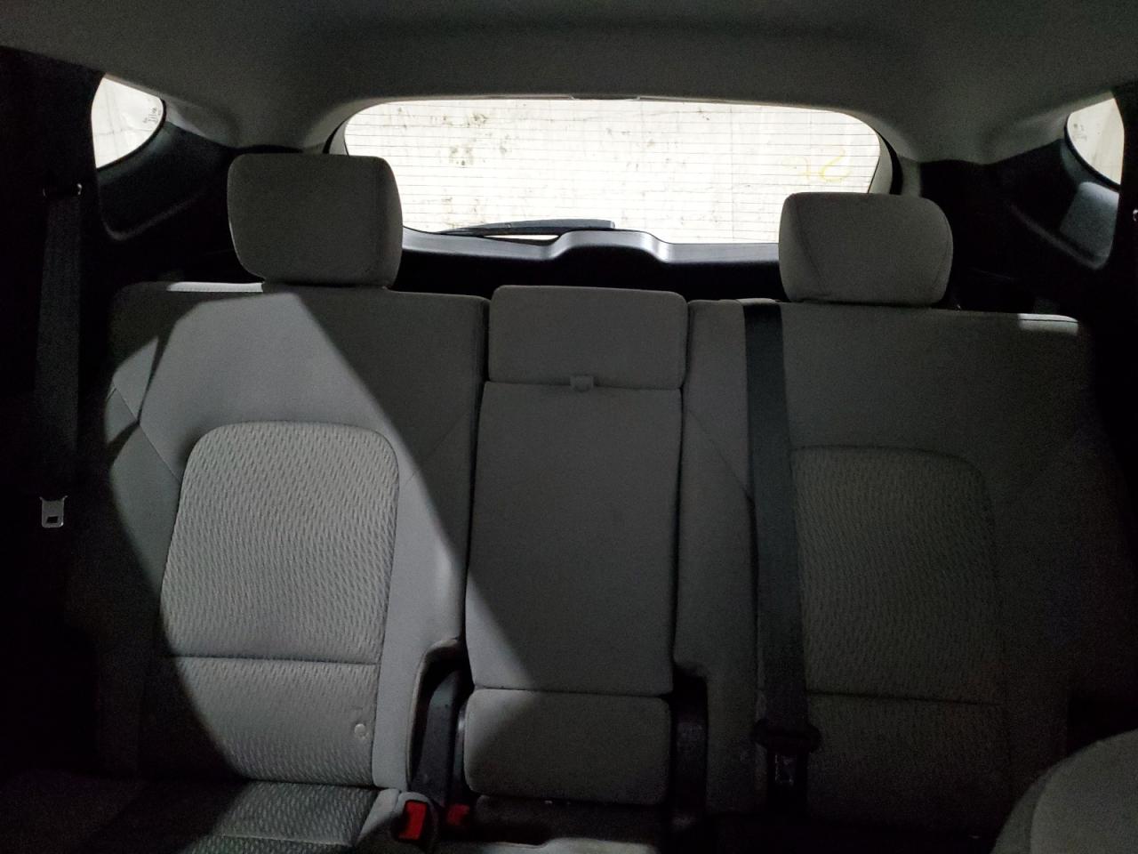 2018 Hyundai Santa Fe VIN 5XYZTDLB3JG552851 Copart auction photo, front end damage thumbnail 10