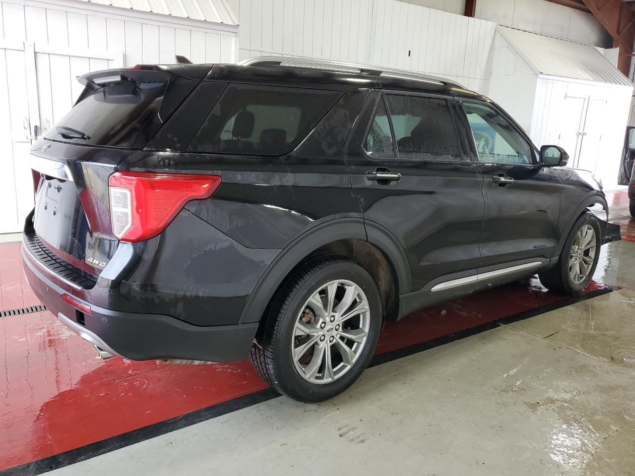 2021 Ford Explorer VIN 1FMSK8FH5MGB64867 Copart auction photo, front end damage thumbnail 3