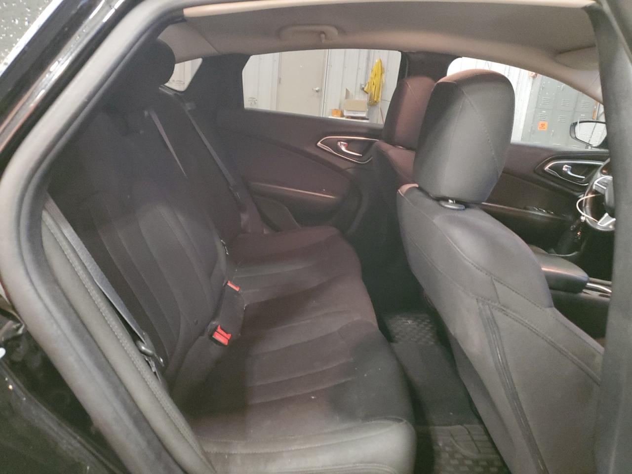 2015 Chrysler 200 VIN 1C3CCCAB4FN532213 Copart auction photo, front end damage thumbnail 10