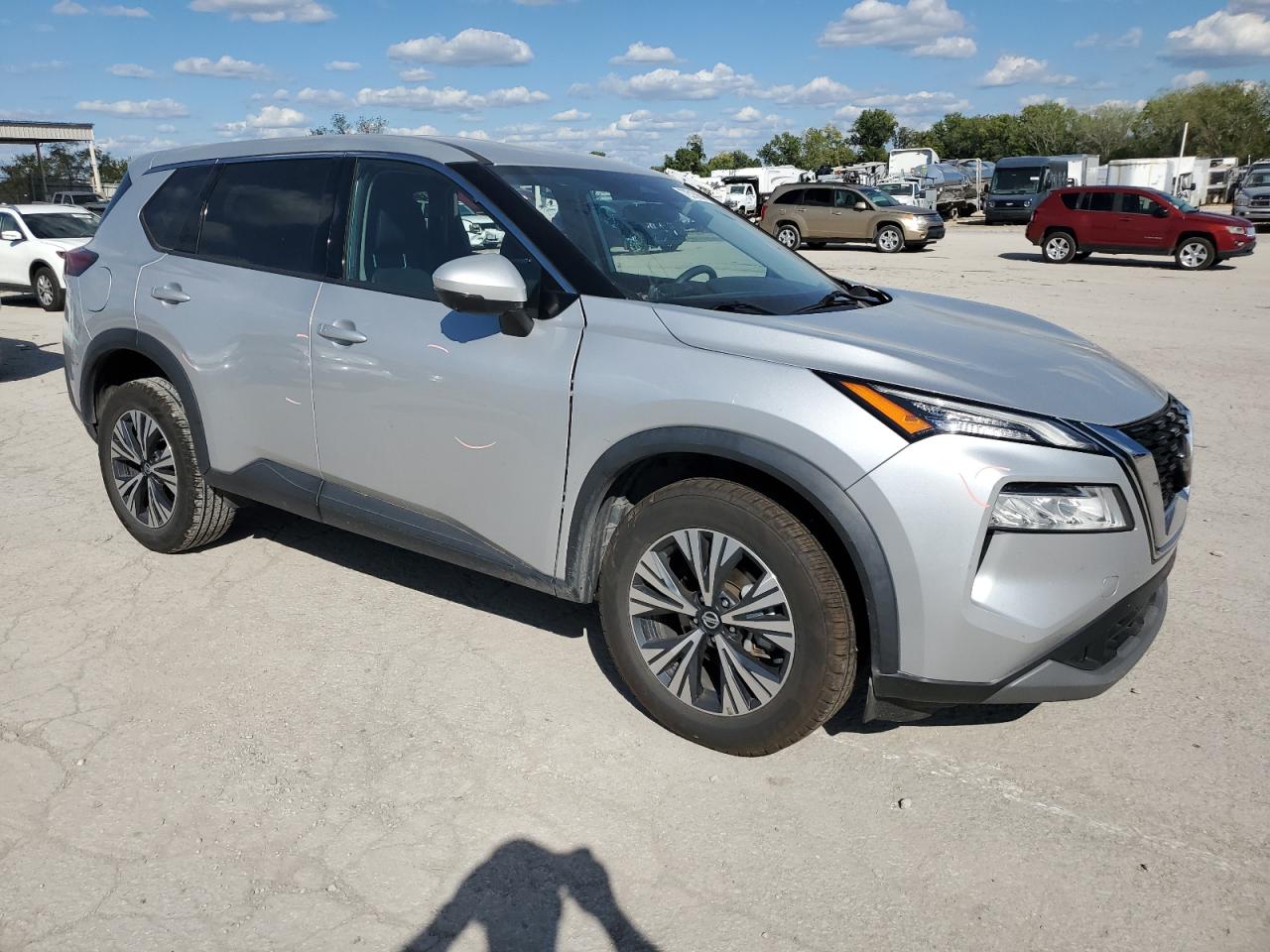 2021 Nissan Rogue VIN 5N1AT3BBXMC726735 Copart auction photo, all over / undercarriage damage thumbnail 4