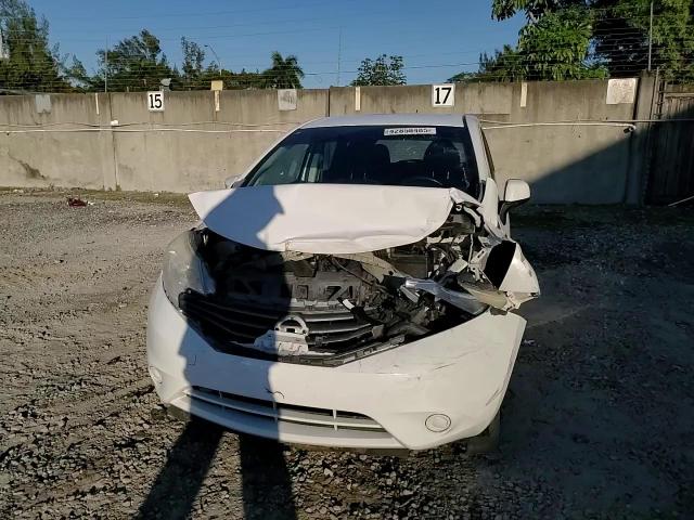 2015 Nissan Versa VIN 3N1CE2CP7FL449421 Copart auction photo, front end damage thumbnail 11