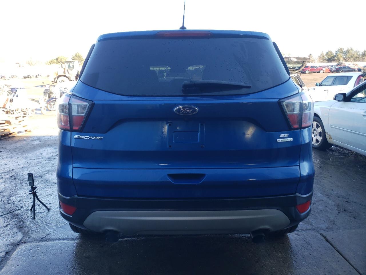 2017 Ford Escape VIN 1FMCU0GD3HUB65731 Copart auction photo, front end damage thumbnail 6