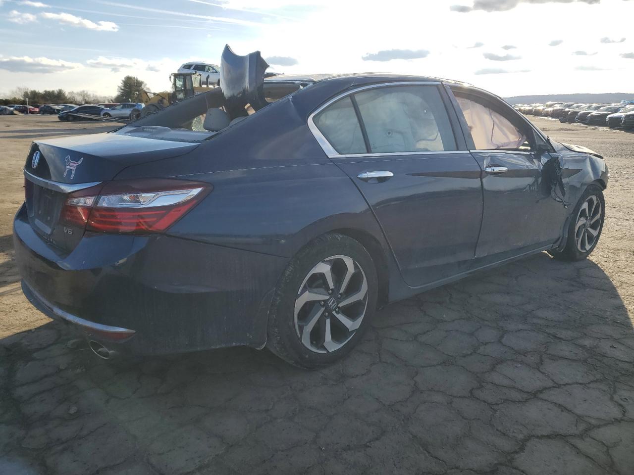 2016 Honda Accord VIN 1HGCR3F89GA029620 Copart auction photo, rollover / front end damage thumbnail 3