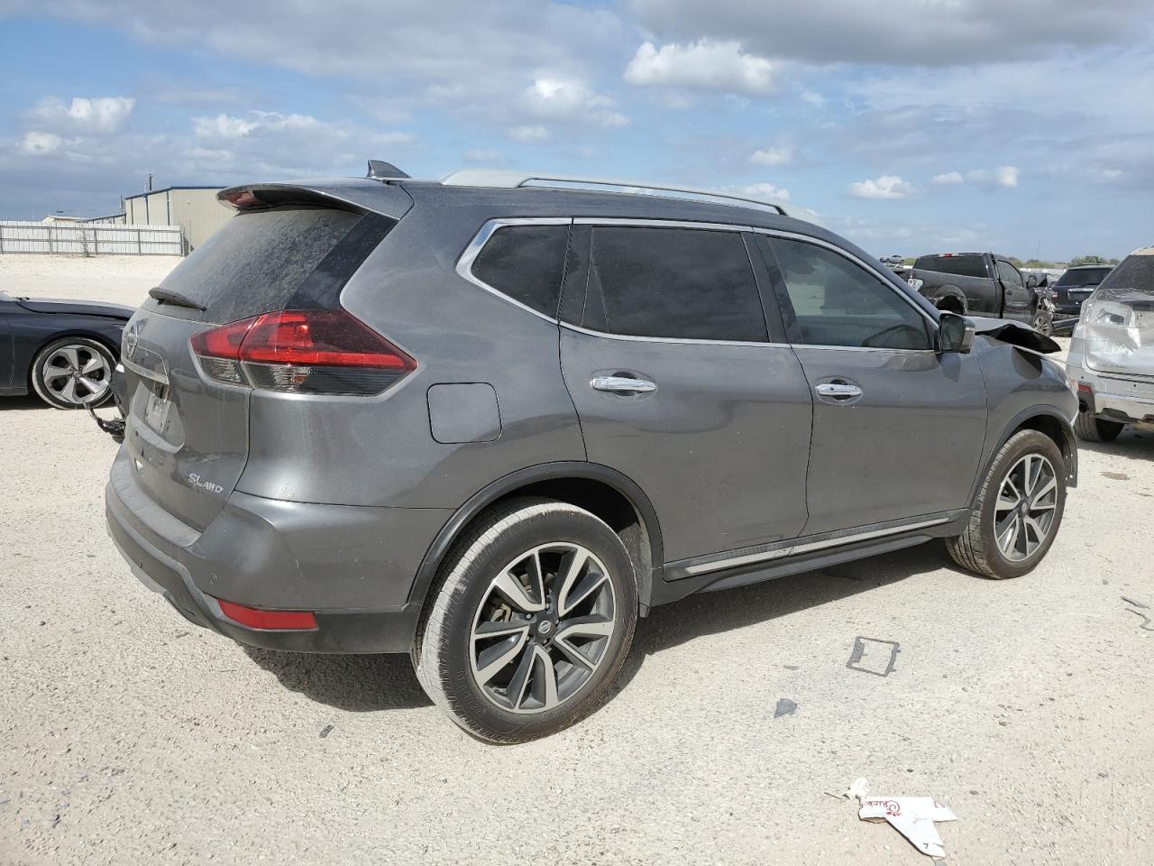 2019 Nissan Rogue VIN 5N1AT2MV4KC759017 Copart auction photo, front end damage thumbnail 3