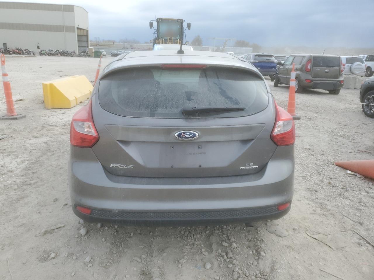 2013 Ford Focus VIN 1FADP3K20DL307059 Copart auction photo, front end damage thumbnail 6