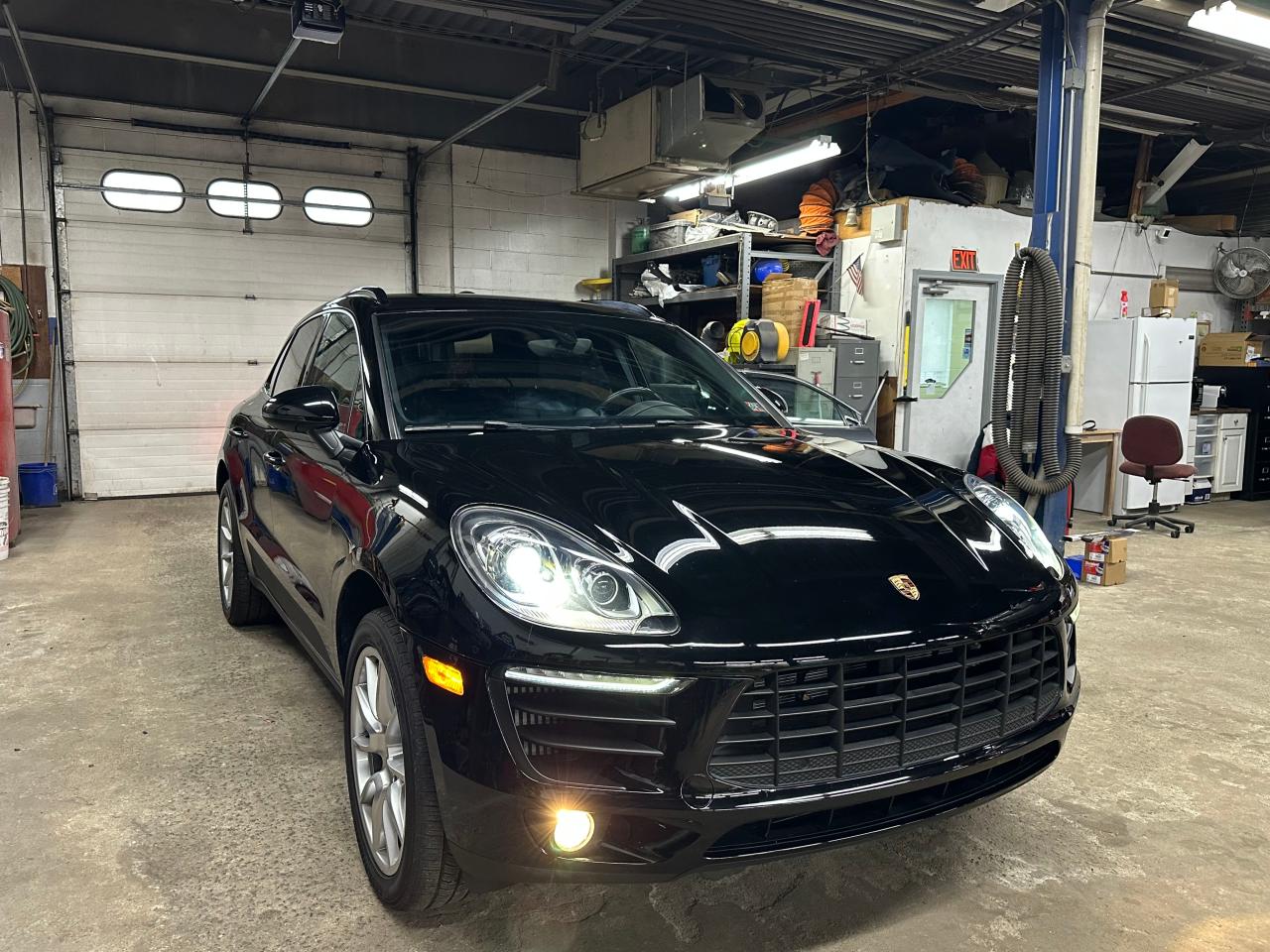 2015 Porsche Macan VIN WP1AB2A55FLB62068