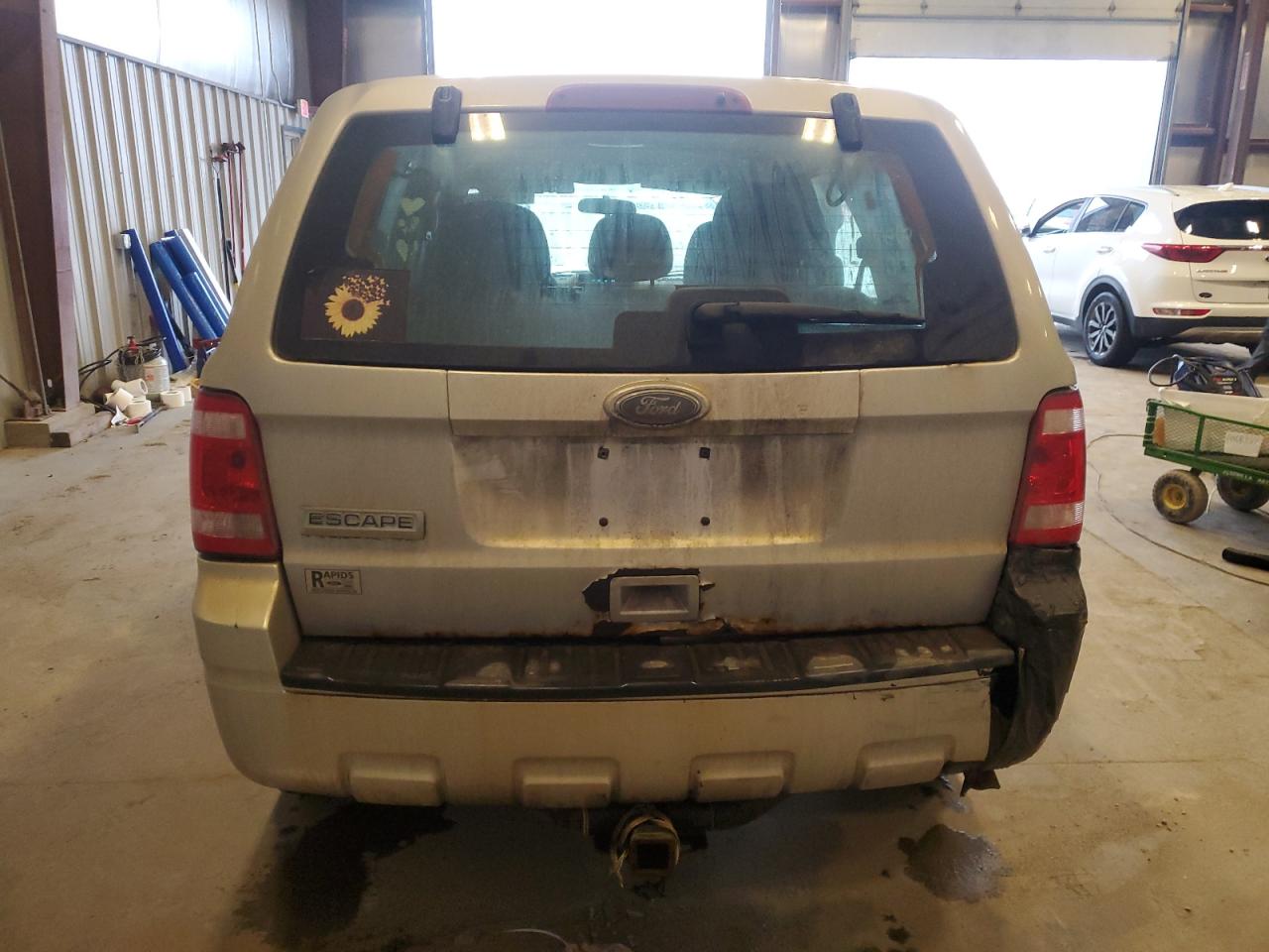 2010 Ford Escape VIN 1FMCU0C74AKC41362 Copart auction photo, front end / rear end damage thumbnail 6
