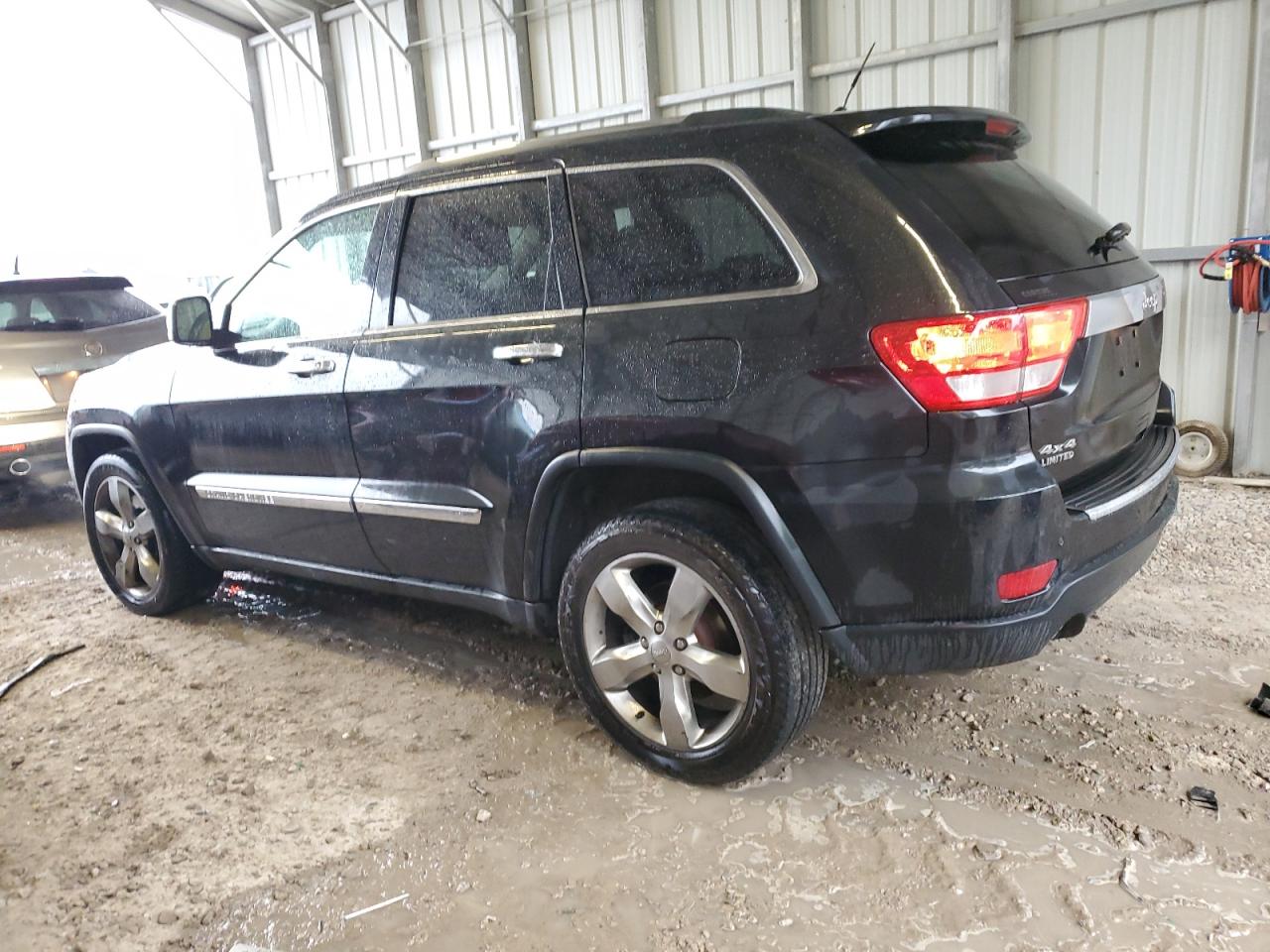 2013 Jeep Grand Cherokee VIN 1C4RJFBTXDC573698 Copart auction photo, rear end damage thumbnail 2