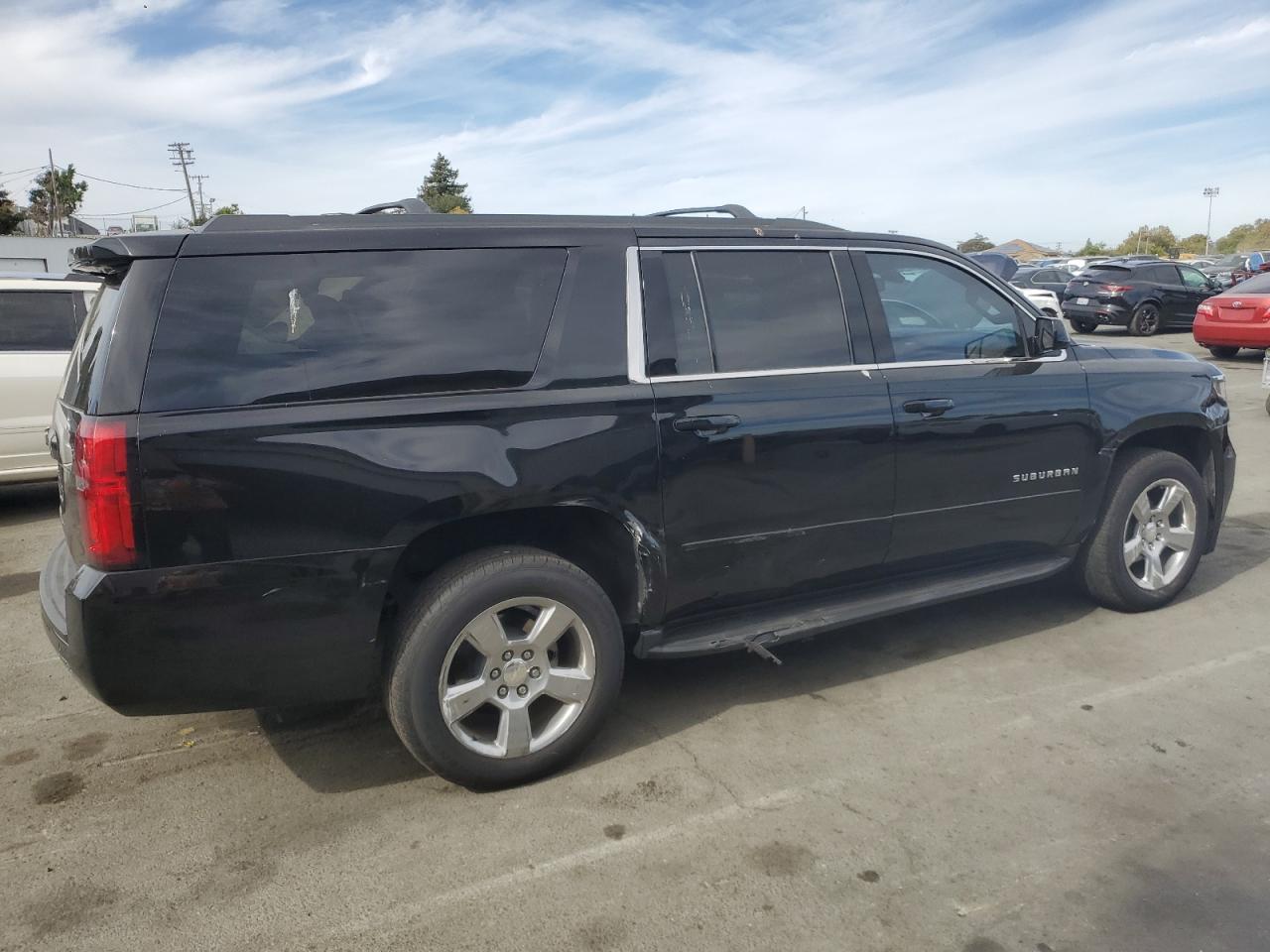 2019 Chevrolet Suburban VIN 1GNSCGKC2KR297407 Copart auction photo, all over damage thumbnail 3