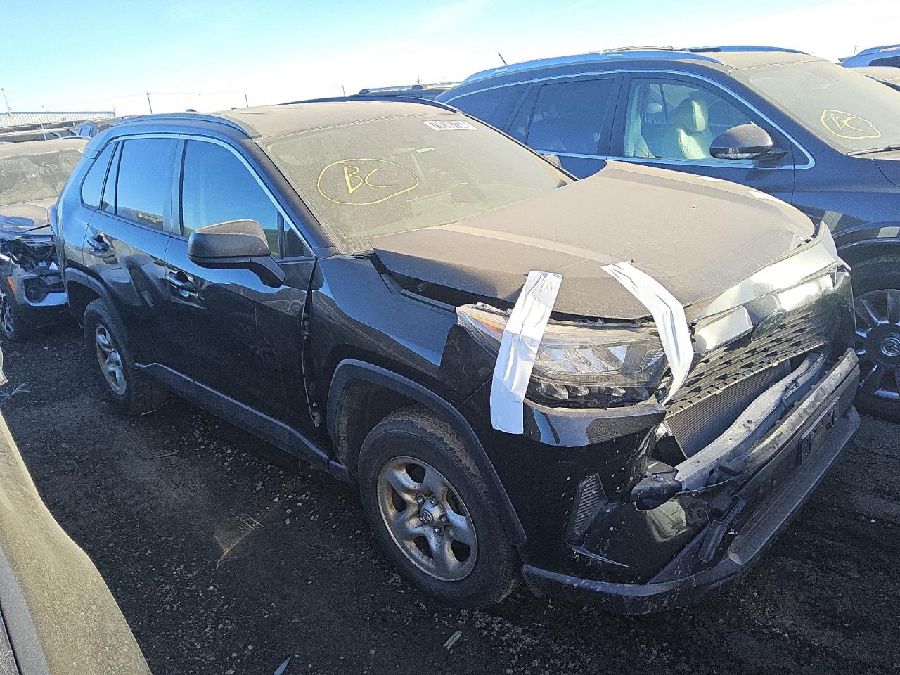 2020 Toyota RAV 4 VIN JTMF1RFV2LD064732 Copart auction photo, front end / all over damage thumbnail 4