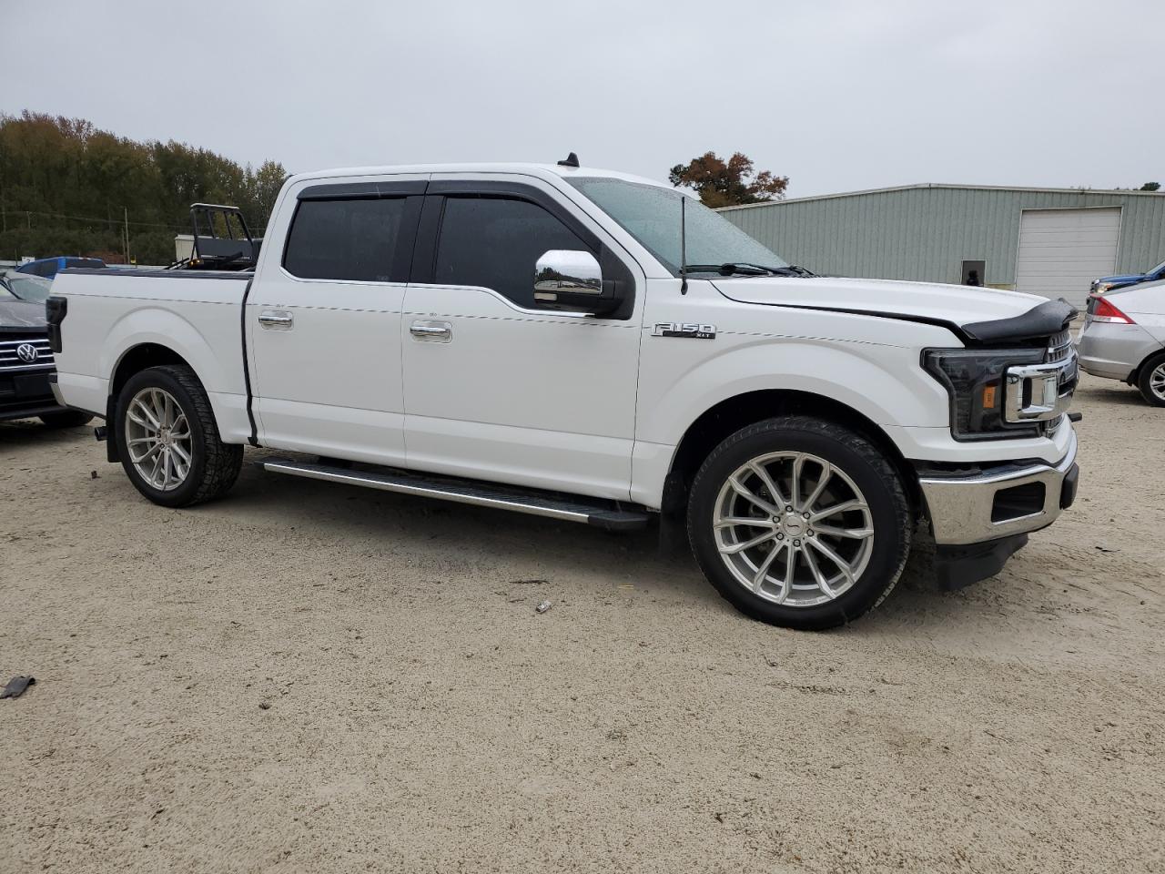 2019 Ford F-150 VIN 1FTEW1CP6KFB88848 Copart auction photo, front end / side damage thumbnail 4