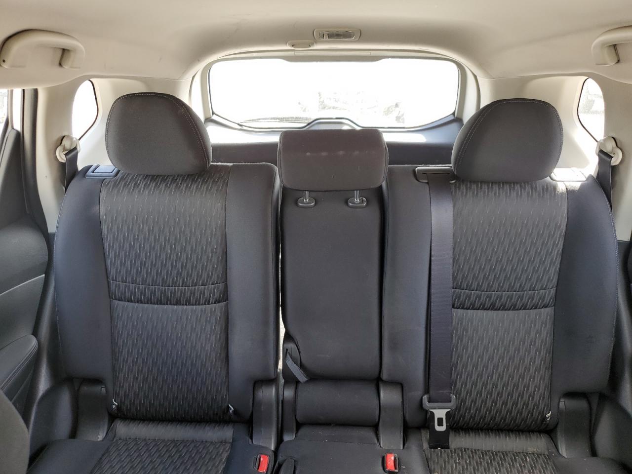 2017 Nissan Rogue VIN JN8AT2MT6HW388473 Copart auction photo, rear end damage thumbnail 10