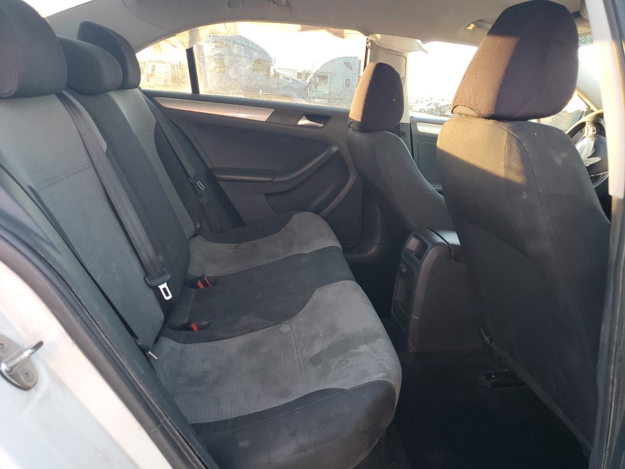 2017 Volkswagen Jetta VIN 3VW2B7AJ0HM334067 Copart auction photo, front end damage thumbnail 10