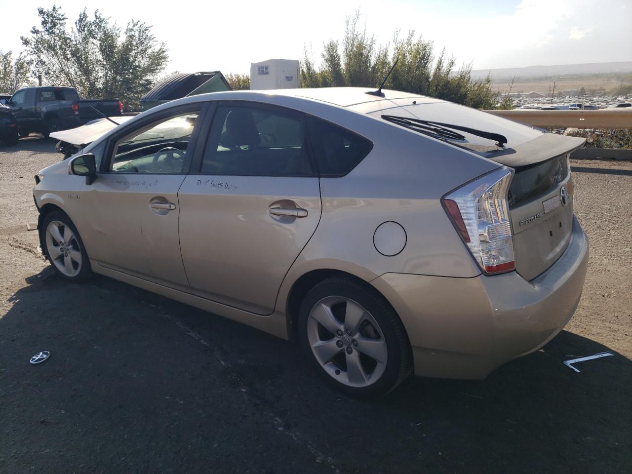 2011 Toyota Prius VIN JTDKN3DU0B0324366 Copart auction photo, front end damage thumbnail 2